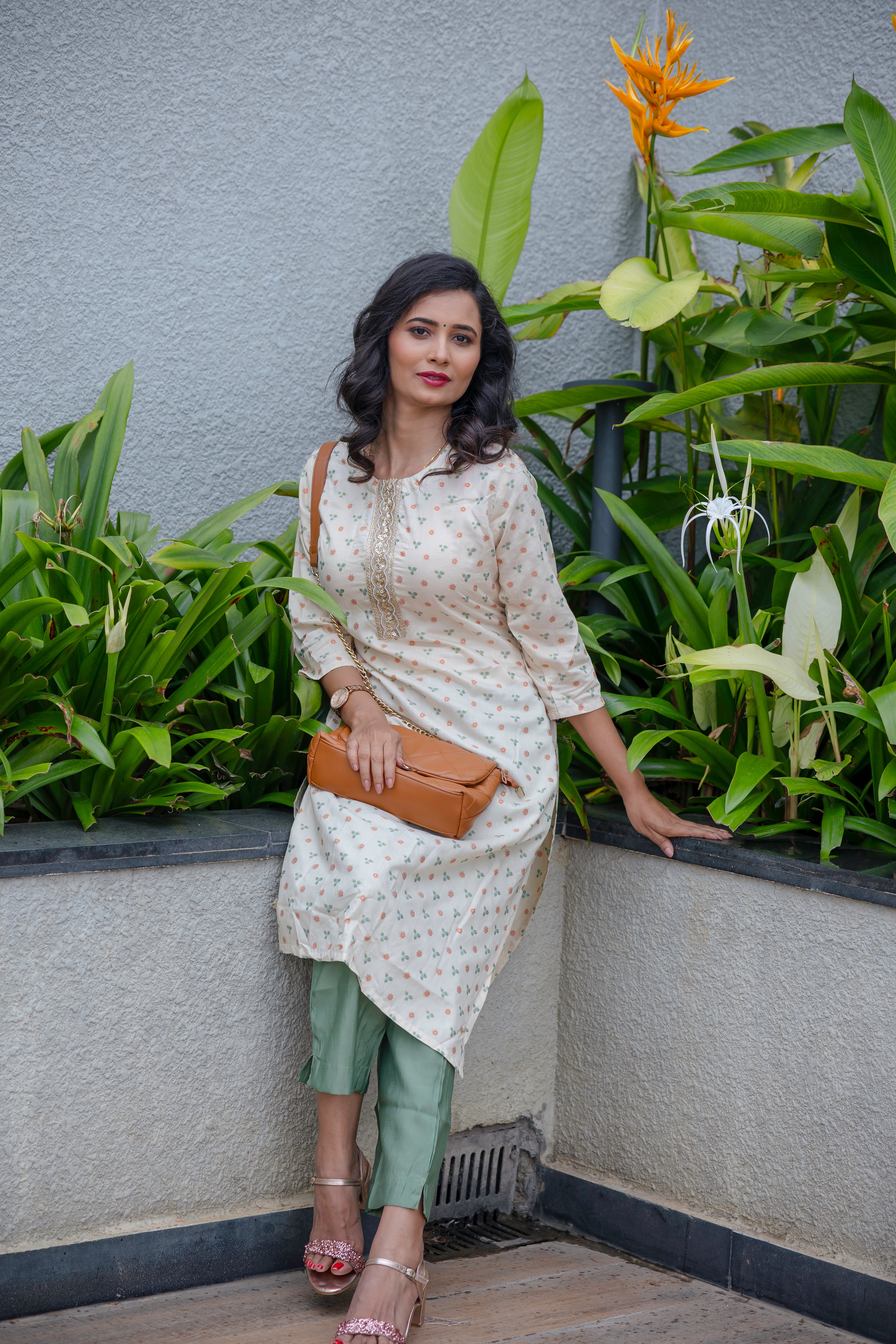 Floral Soft Silk Pastel Kurta And Green Pant Set