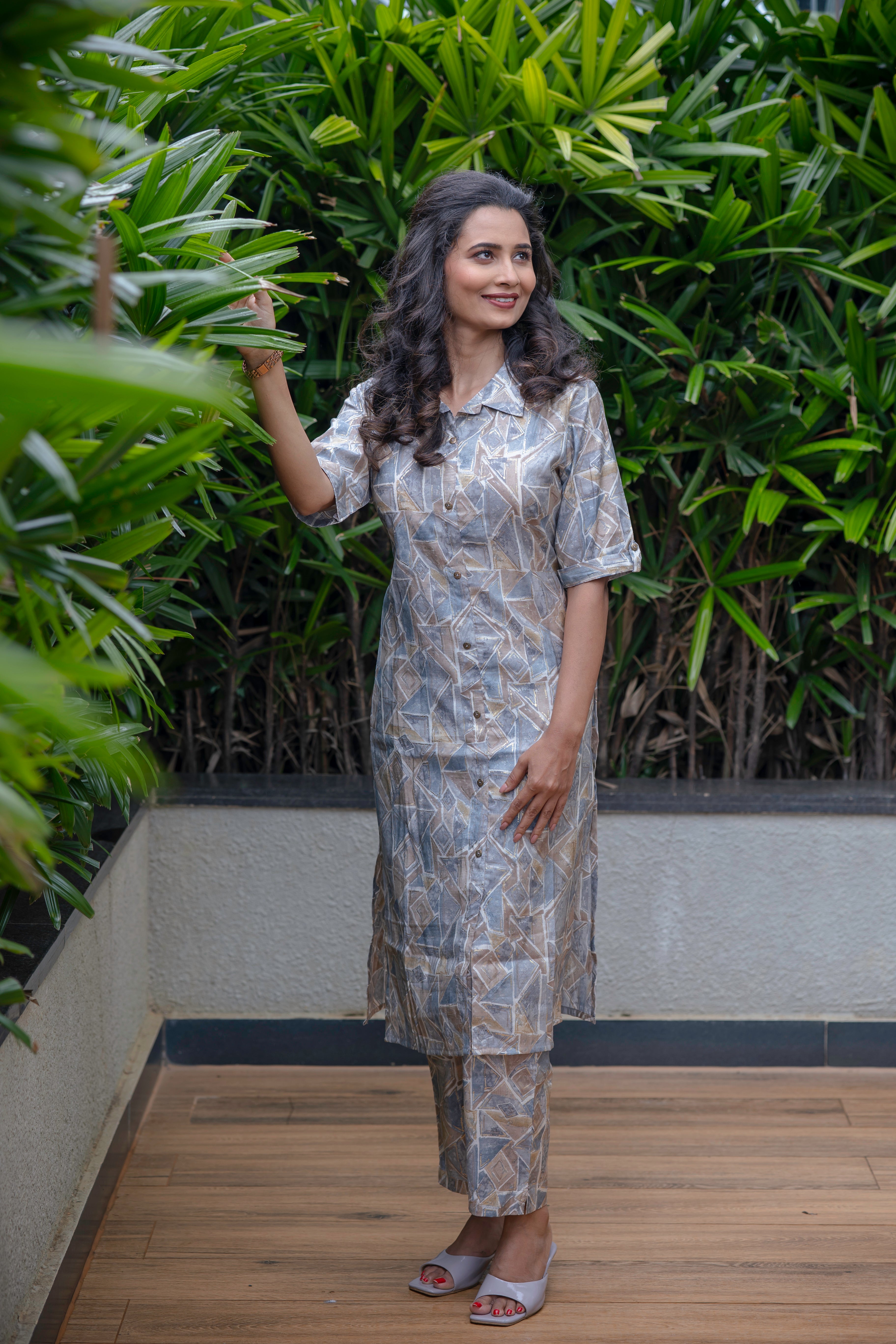 Grey Geometric Printed Cotton Silk Kurta Set