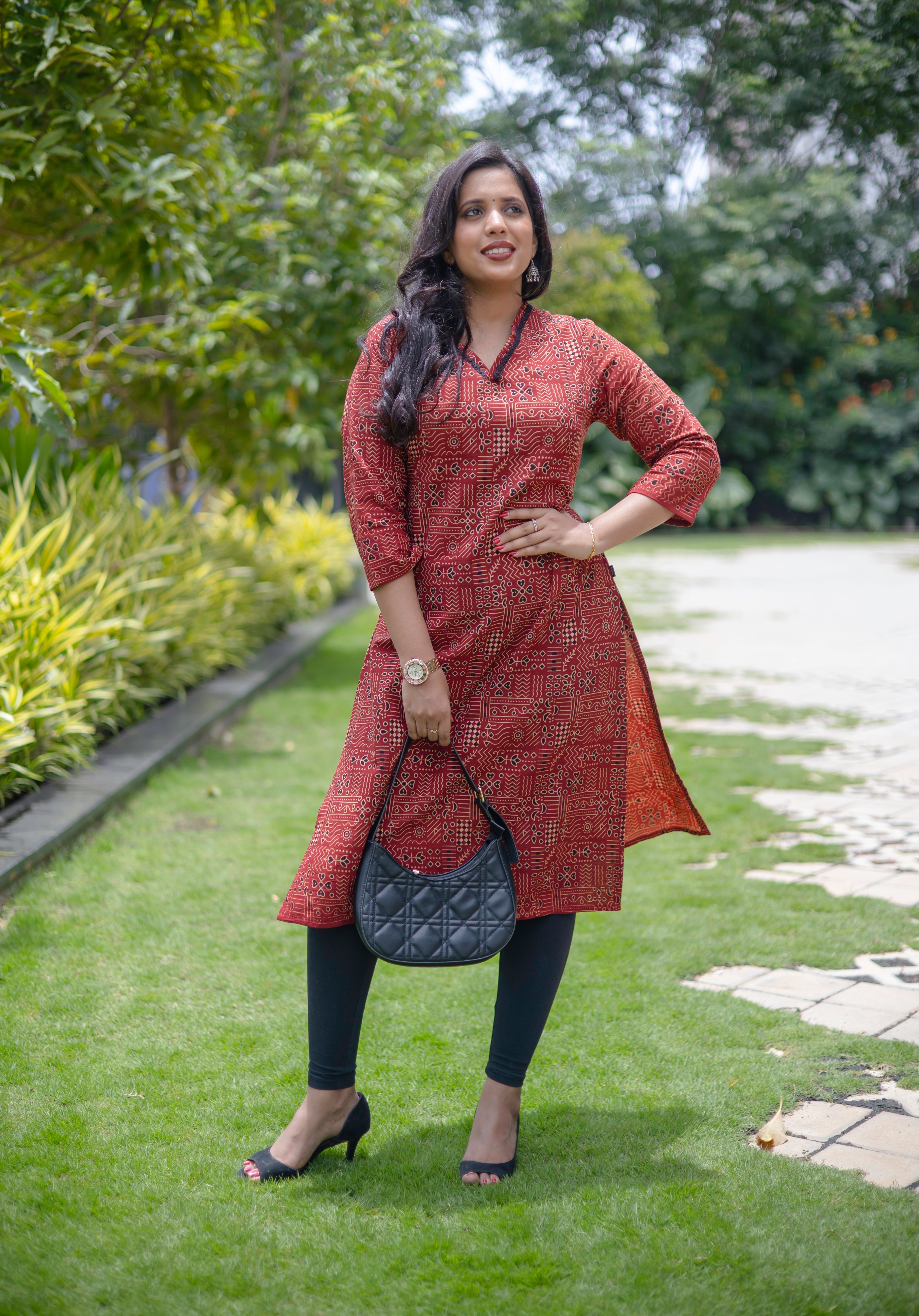 Elegant Red Printed Cotton Kurta